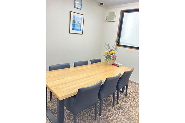 株式会社松岡商事