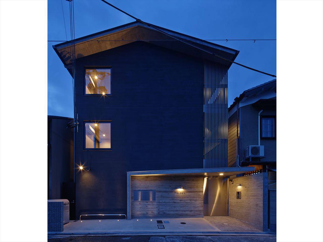 KALERA Momoyama 【カレラ桃山】