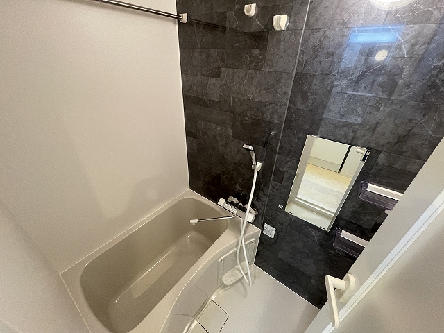 MAYFAIR OIKE PREMIUM